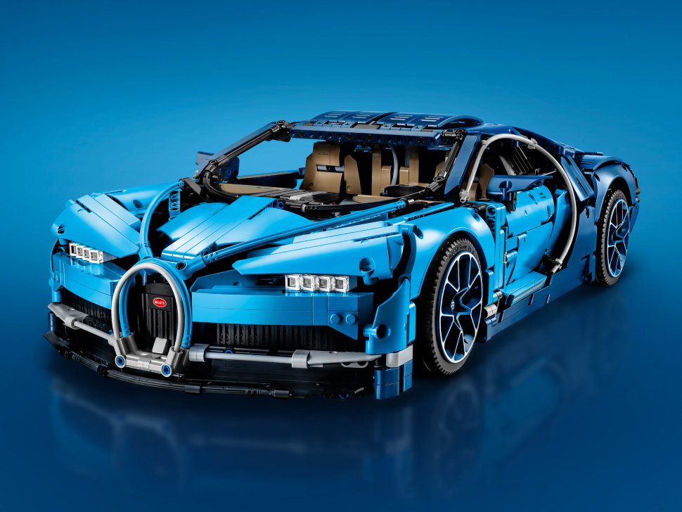 Конструктор Lego Technic: Bugatti Chiron (42083)