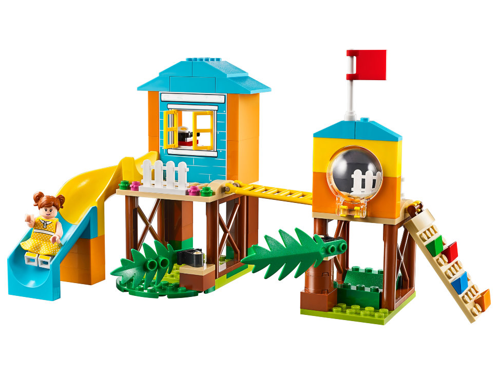 Конструктор Lego Toy Story: приключения Базза и Бо Пип на детской площадке (10768)