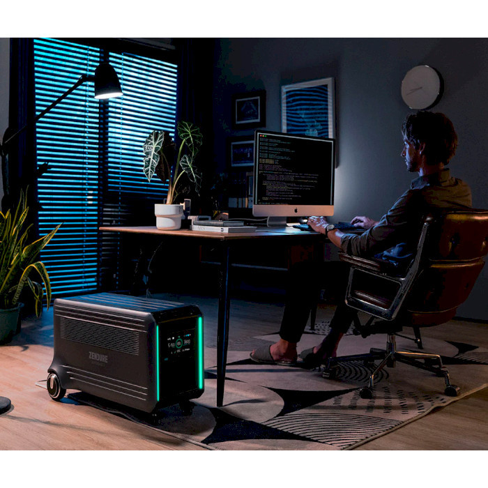 Зарядна станція Zendure SuperBase V4600 (4608 Вт·год / 3680 Вт)
