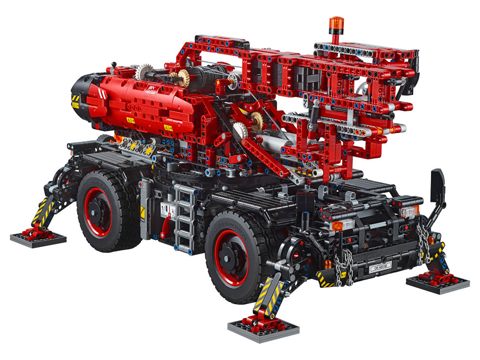 Конструктор Lego Technic: подъёмный кран для пересечённой местности (42082)