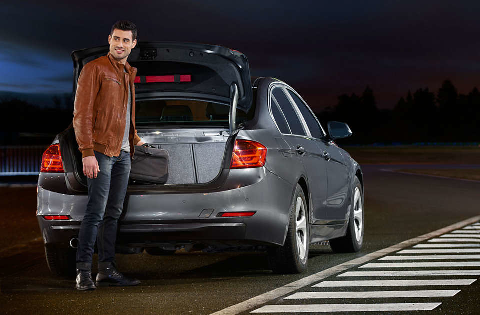 Лампа світлодіодна Philips W5W X-treme Ultinon 8000K (127998000KX2)