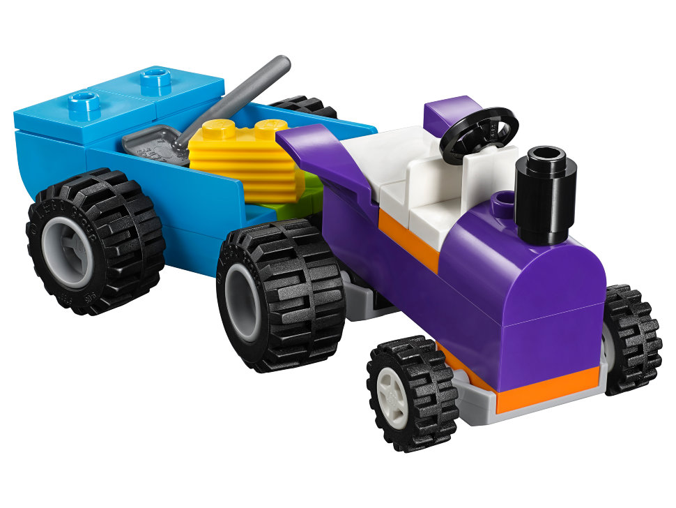 Конструктор Lego Friends: Конюшня для жеребят Мии (41361)