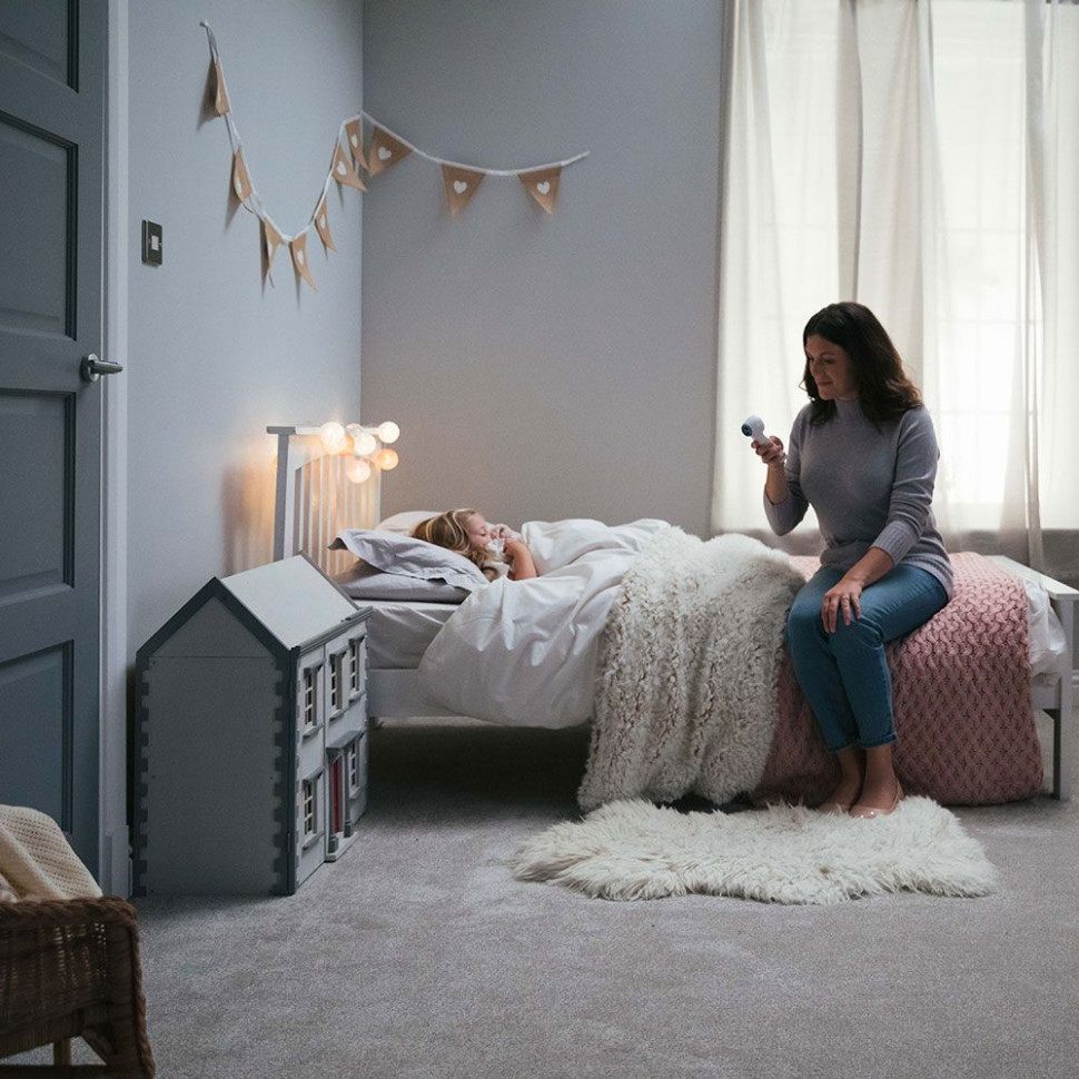 Безконтактний термометр Braun BNT400 White