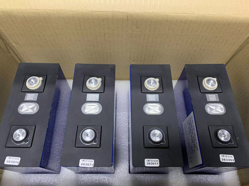 Литий-железо-фосфатный аккумулятор Lishen 3.2В 272 А*ч (LiFePO4)