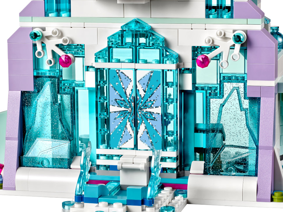 Конструктор Lego Disney Princess: волшебный ледяной замок Эльзы (43172)