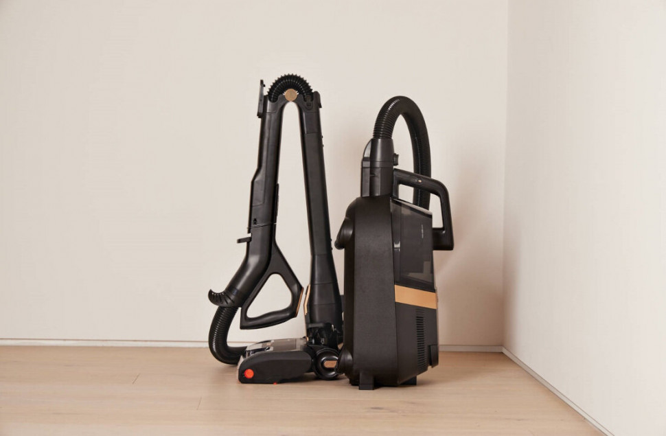 Ручной цилиндрический пылесос без мешка Shark Anti Hair Wrap & DuoClean (CZ500EUT)