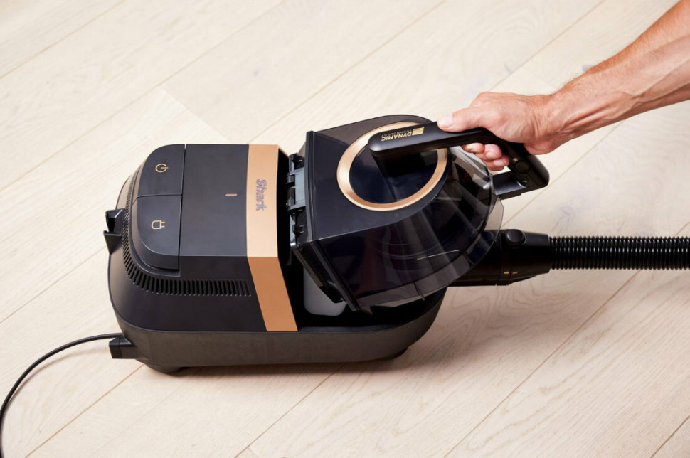 Ручной цилиндрический пылесос без мешка Shark Anti Hair Wrap & DuoClean (CZ500EUT)