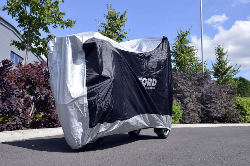 Моточехол Oxford Aquatex MP3 Black/Silver (CV215)