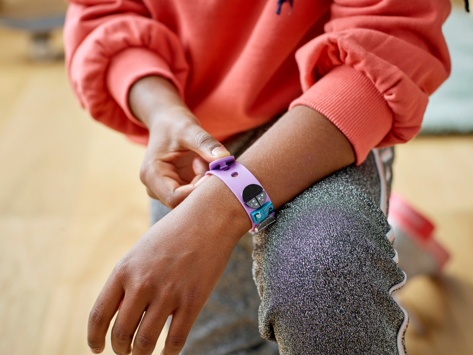 Конструктор Lego Dots: браслет «Сверкающий единорог» (41902)