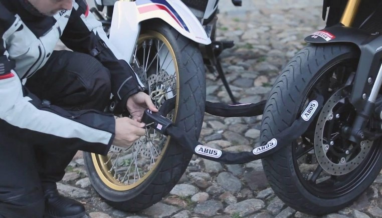 Мотозамок з ланцюгом ABUS 1060/110 Granit City Chain X-Plus (286230)