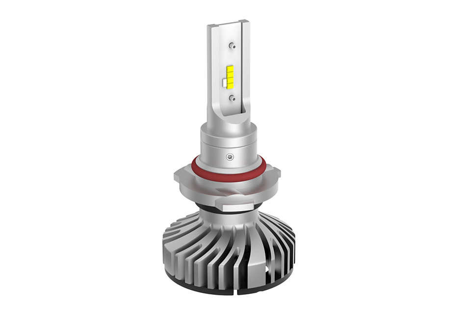 LED лампы комплект Philips HB3/HB4 X-treme Ultinon +200% (11005XUWX2)