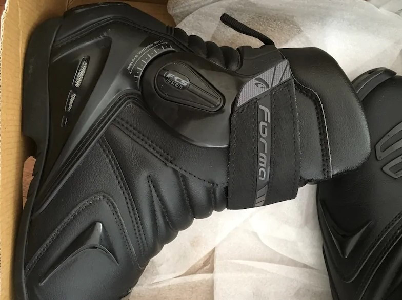 Мотоботы Forma Velocity Black